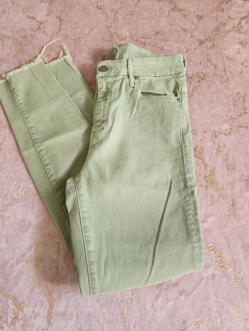 MOTHER | High Waisted Ankle Looker Fray